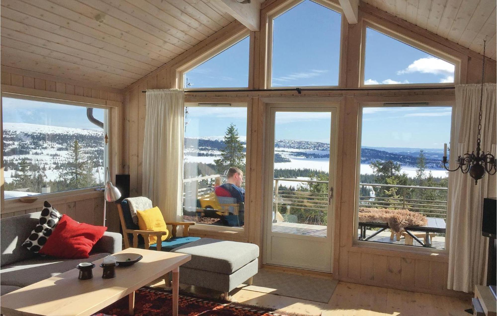 Amazing Home In Sjusjoen With Kitchen Exterior foto